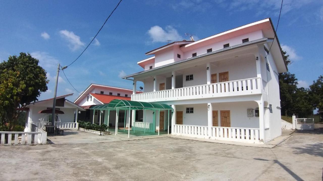 Seri Dusun & Event Space Holiday home Sepang