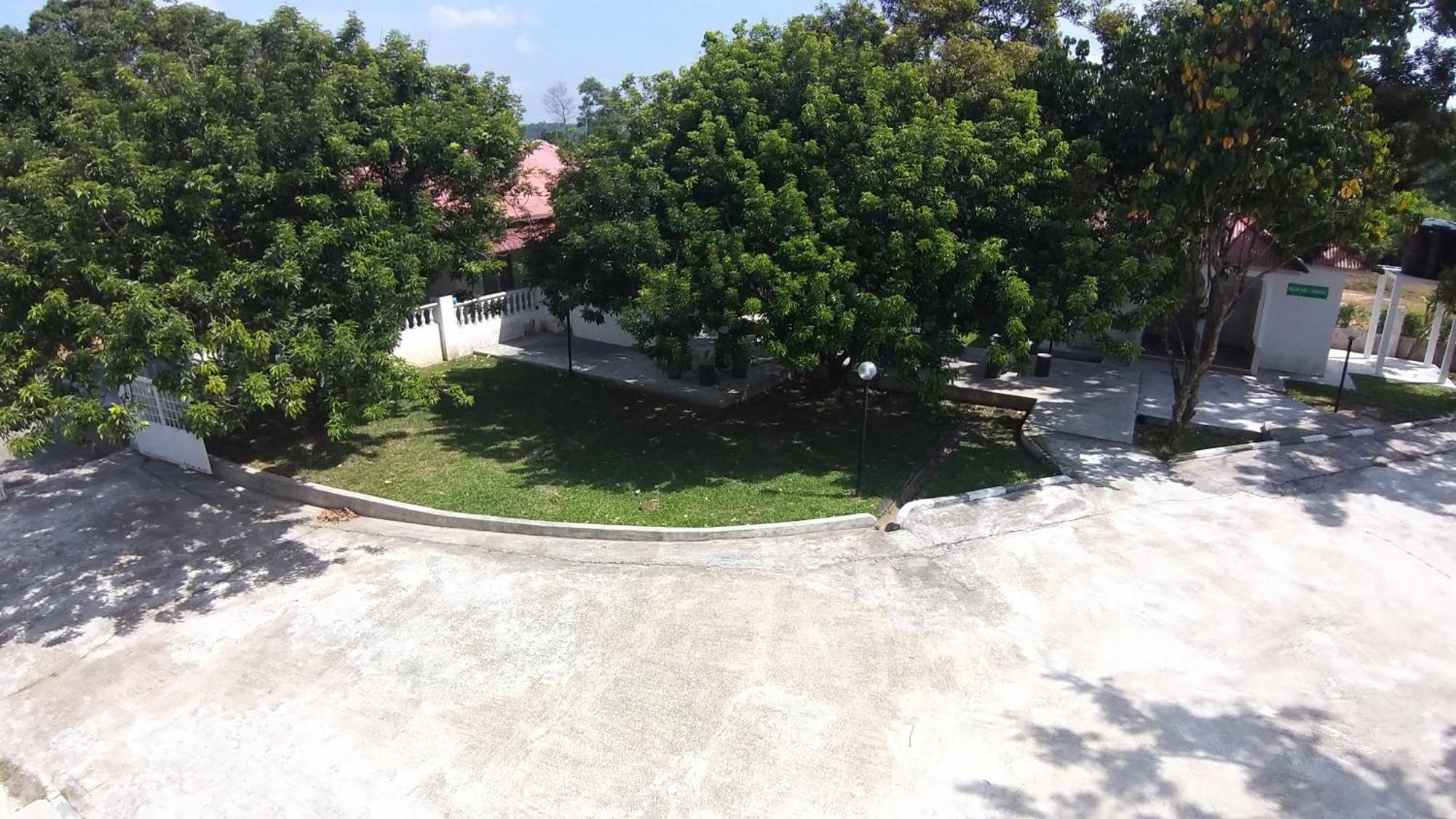 Seri Dusun & Event Space *