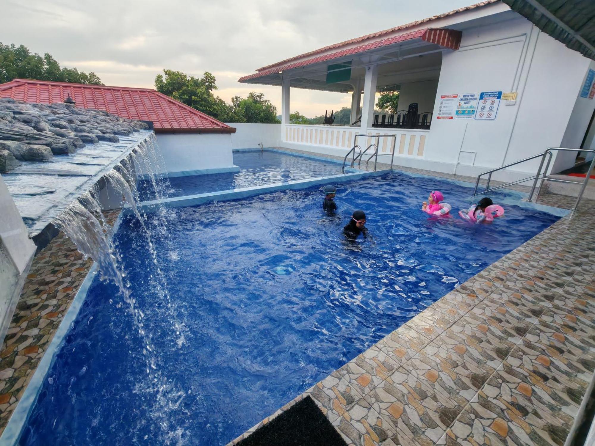 Seri Dusun & Event Space Holiday home